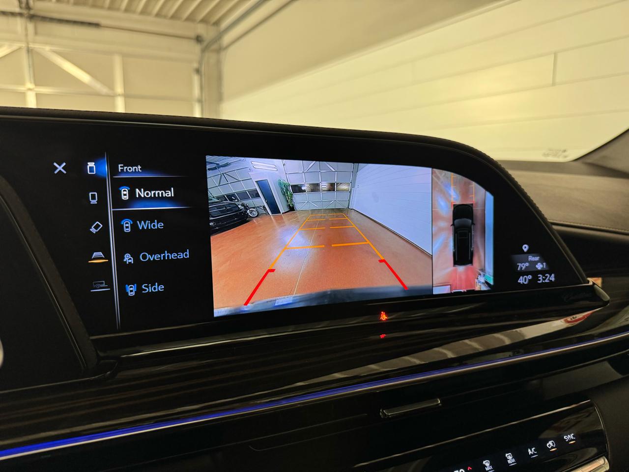 Cadillac Escalade ESV Premium Luxury 4WD 2022