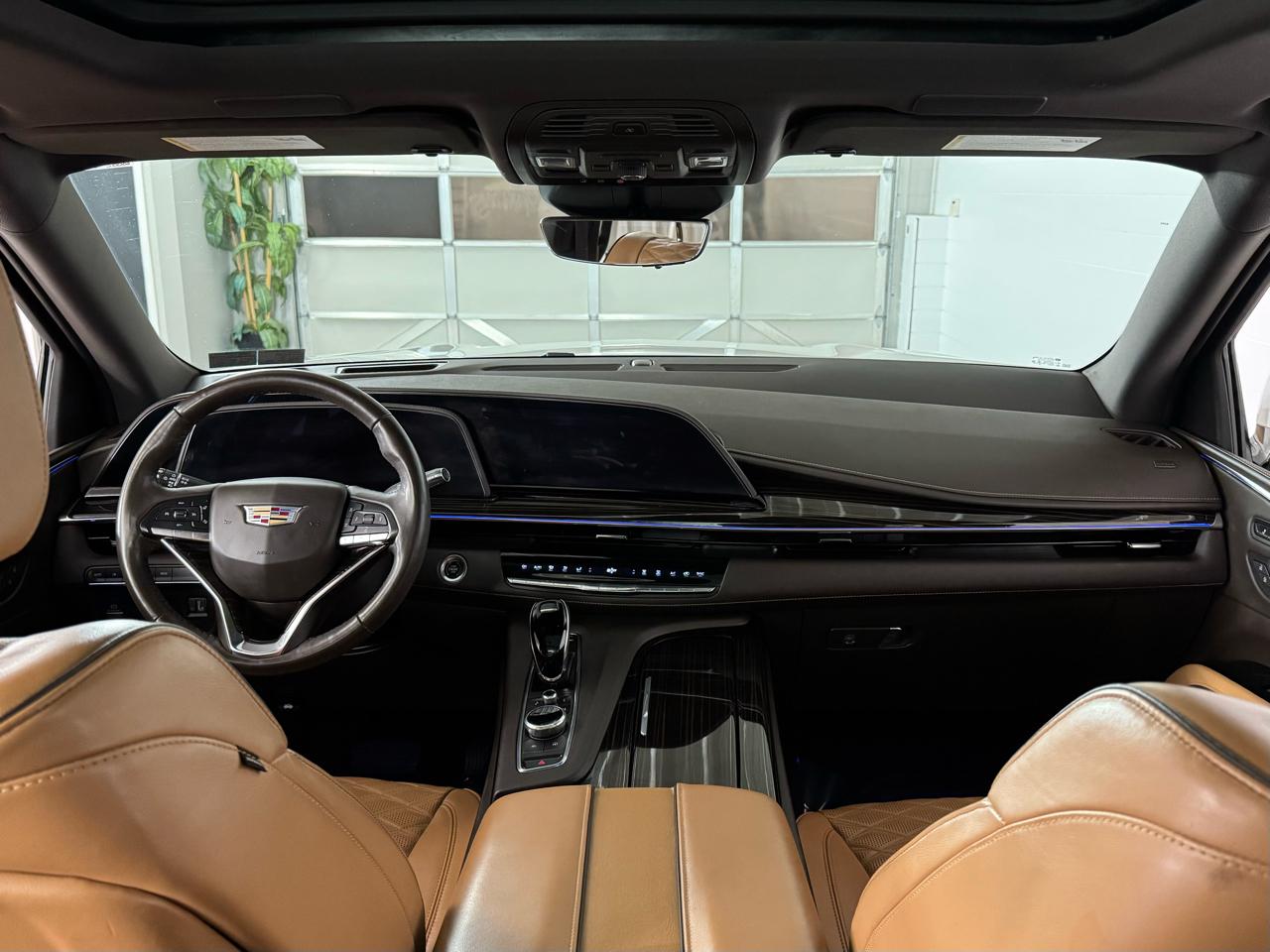 Cadillac Escalade ESV Premium Luxury 4WD 2022