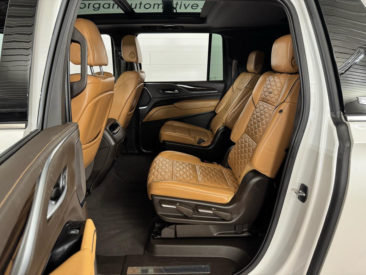 Cadillac Escalade ESV Premium Luxury 4WD 2022