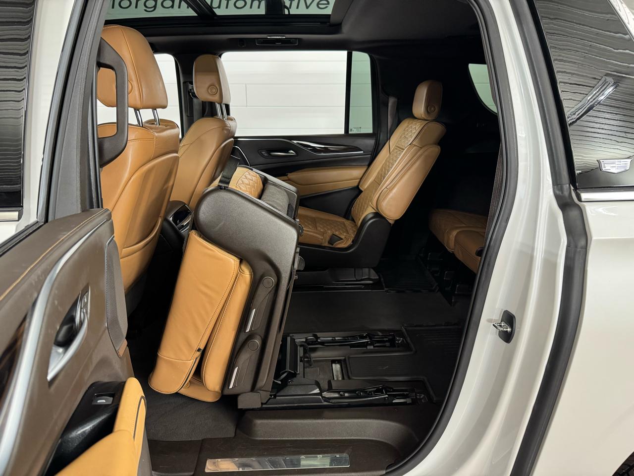Cadillac Escalade ESV Premium Luxury 4WD 2022