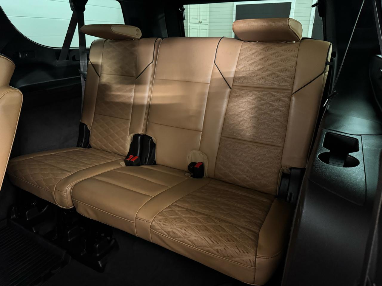 Cadillac Escalade ESV Premium Luxury 4WD 2022