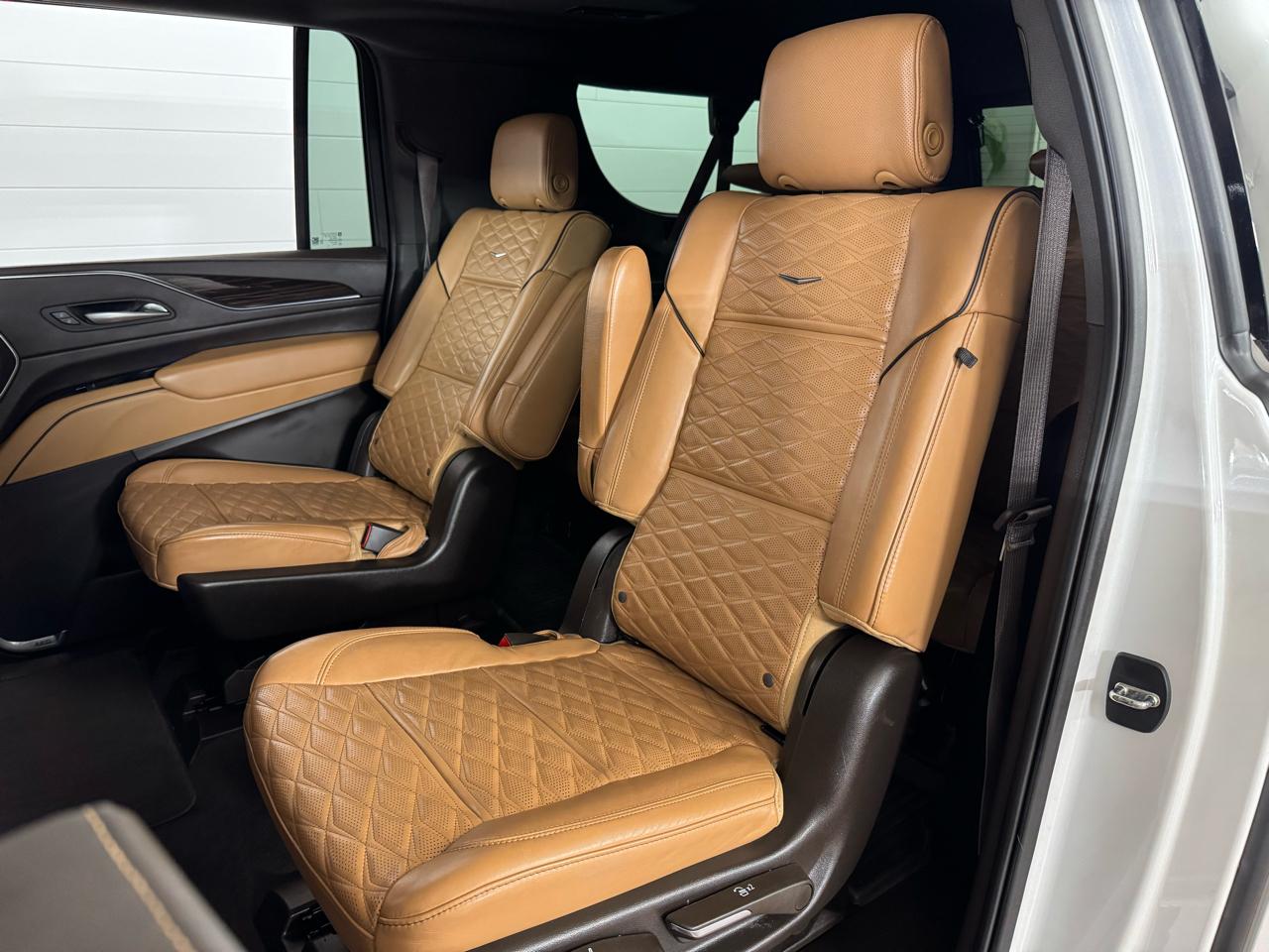 Cadillac Escalade ESV Premium Luxury 4WD 2022