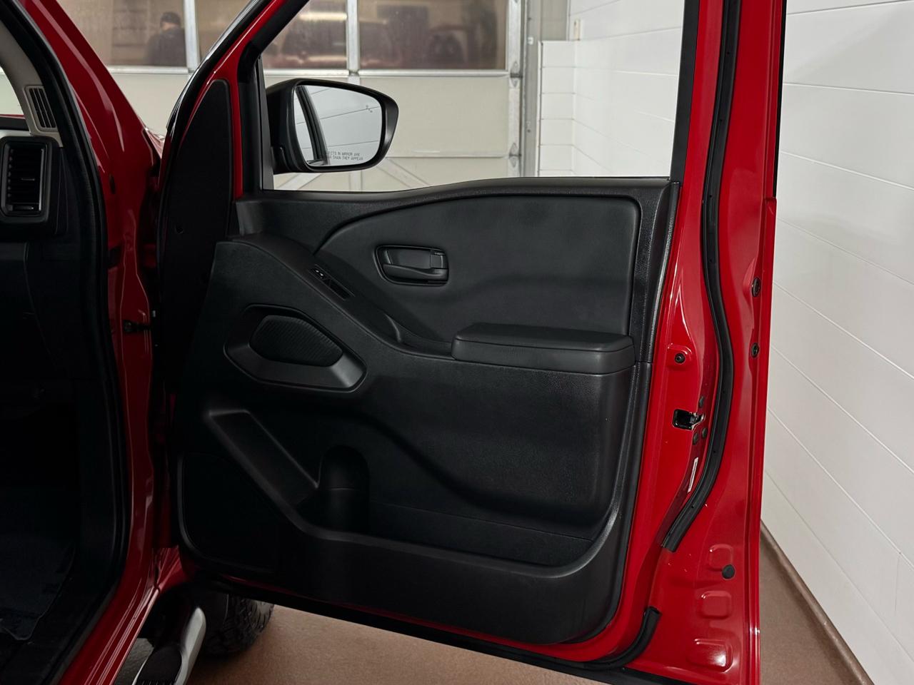 Nissan Frontier  2022