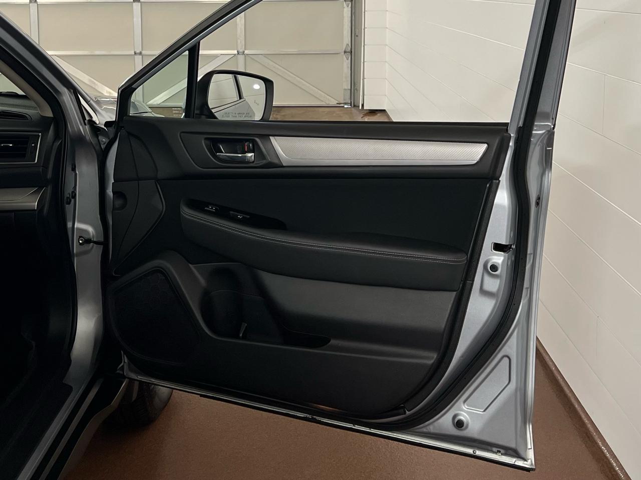 Subaru Outback 2.5i Premium 2017