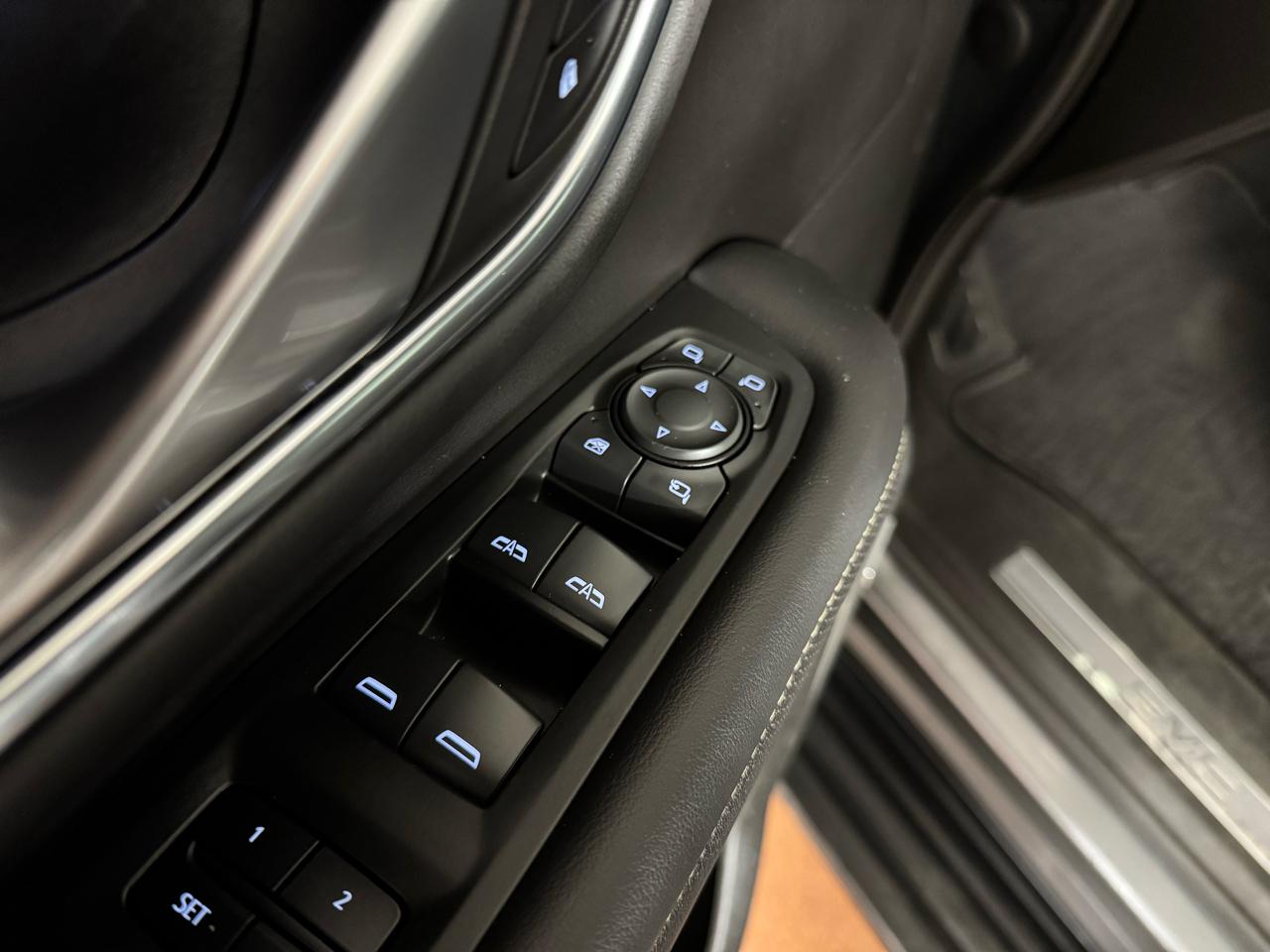 GMC Yukon XL SLT 4WD 2022