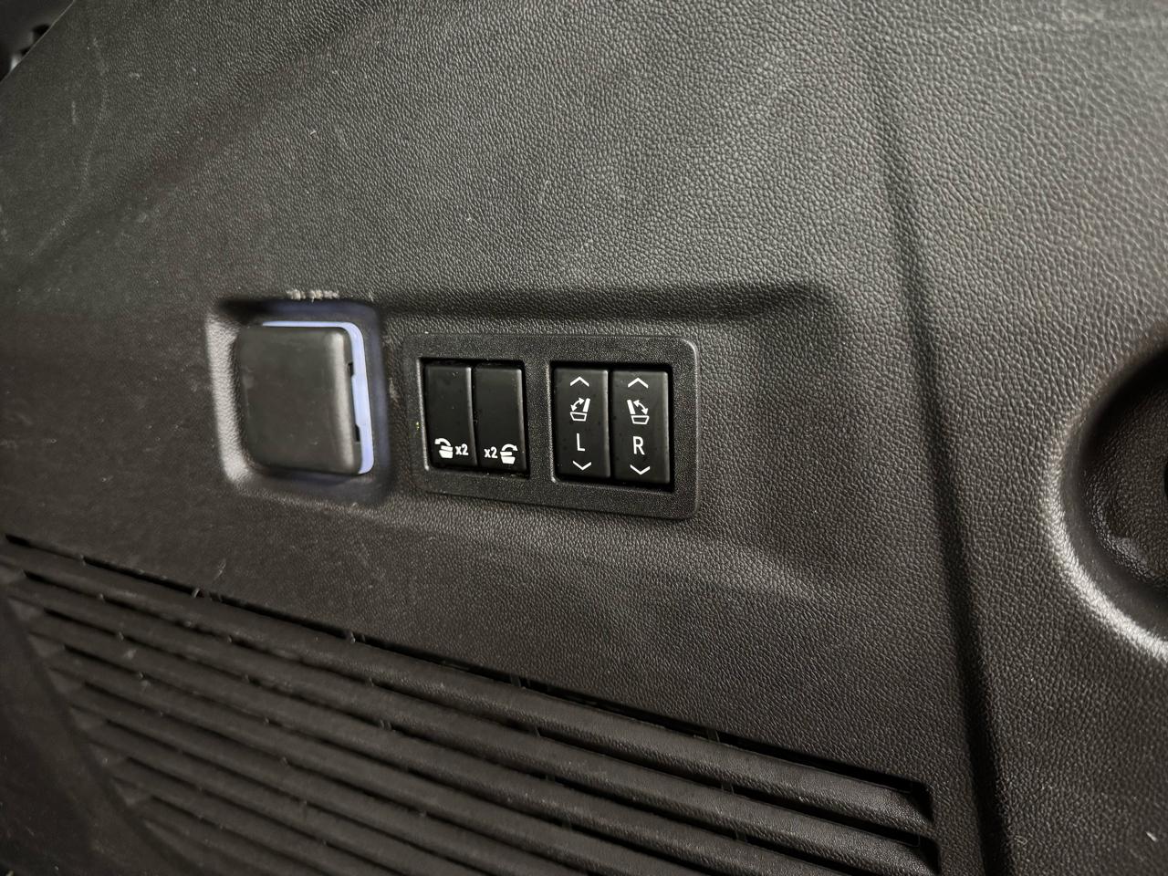 GMC Yukon XL SLT 4WD 2022