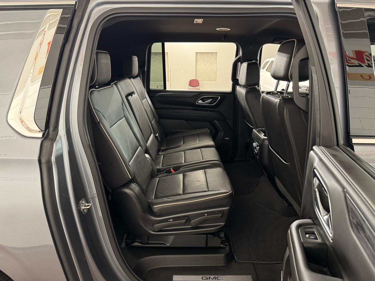 GMC Yukon XL SLT 4WD 2022