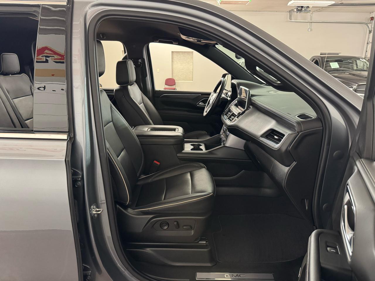 GMC Yukon XL SLT 4WD 2022