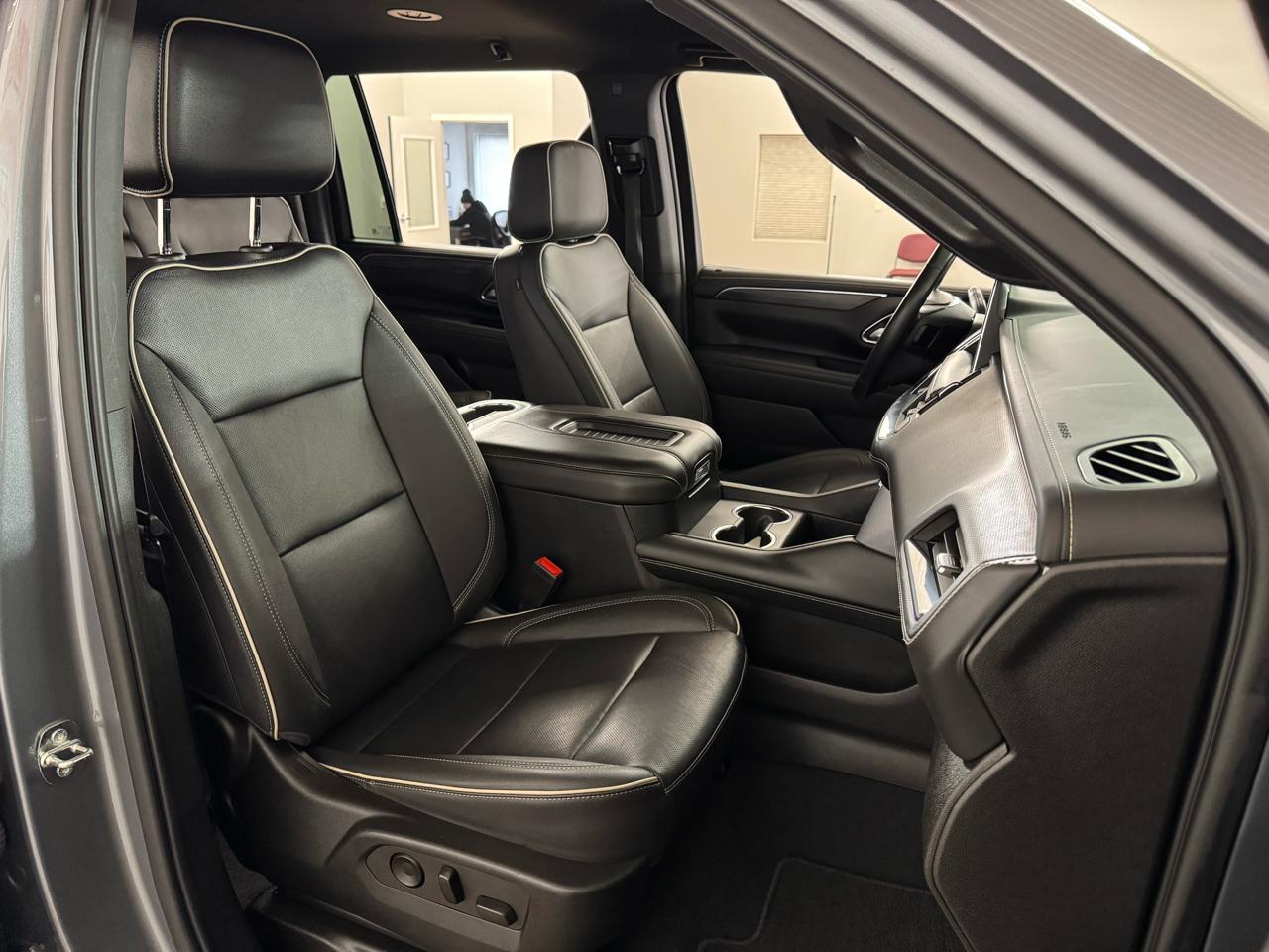 GMC Yukon XL SLT 4WD 2022