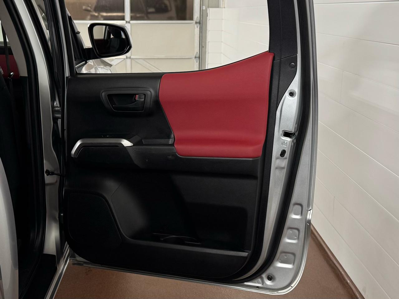 Toyota Tacoma SR5 Double Cab 4X4 V6 2022