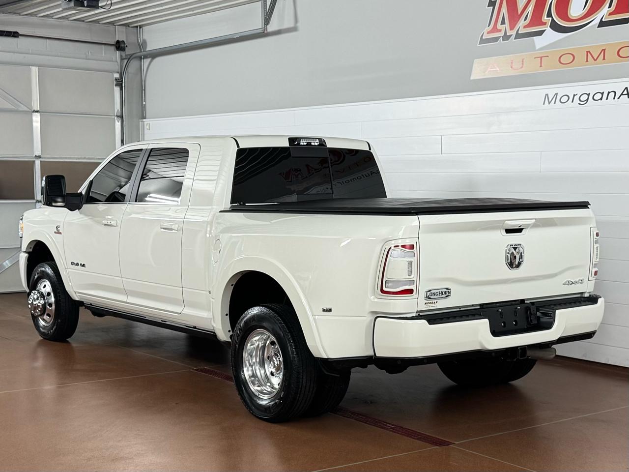 RAM 3500 Limited Longhorn 4x4 Mega Cab 6'4" Box 2024