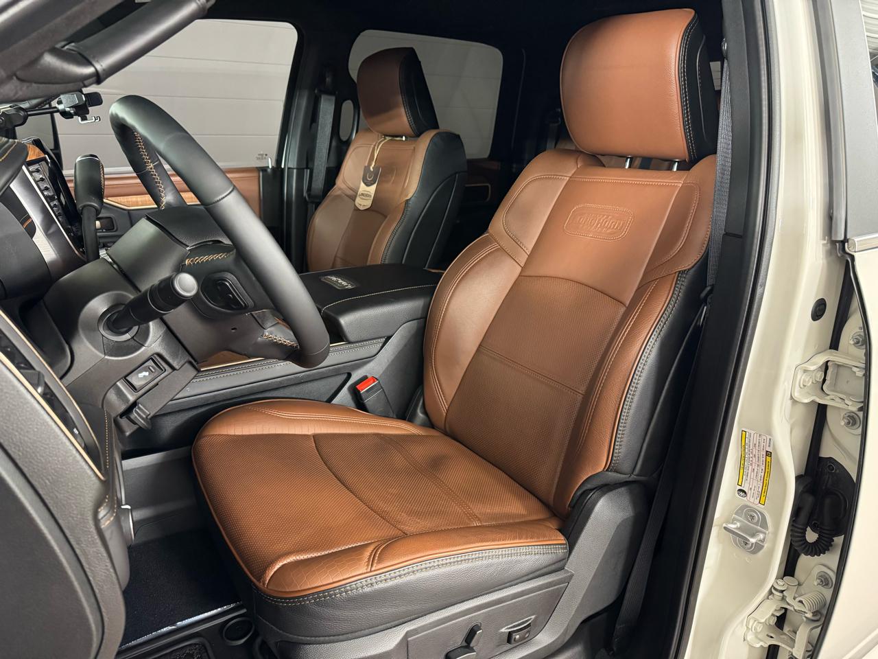 RAM 3500 Limited Longhorn 4x4 Mega Cab 6'4" Box 2024