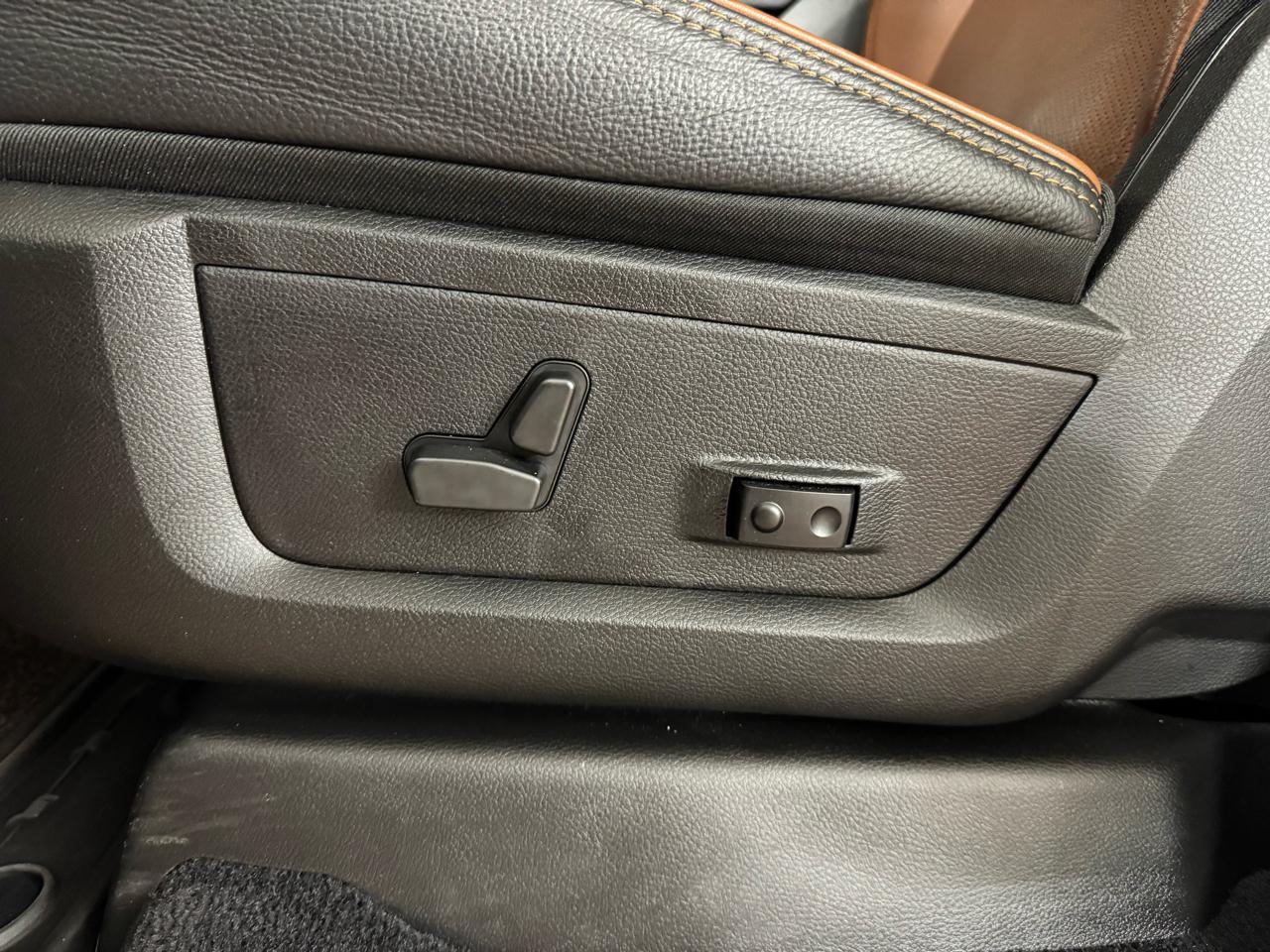 RAM 3500 Limited Longhorn 4x4 Mega Cab 6'4" Box 2024