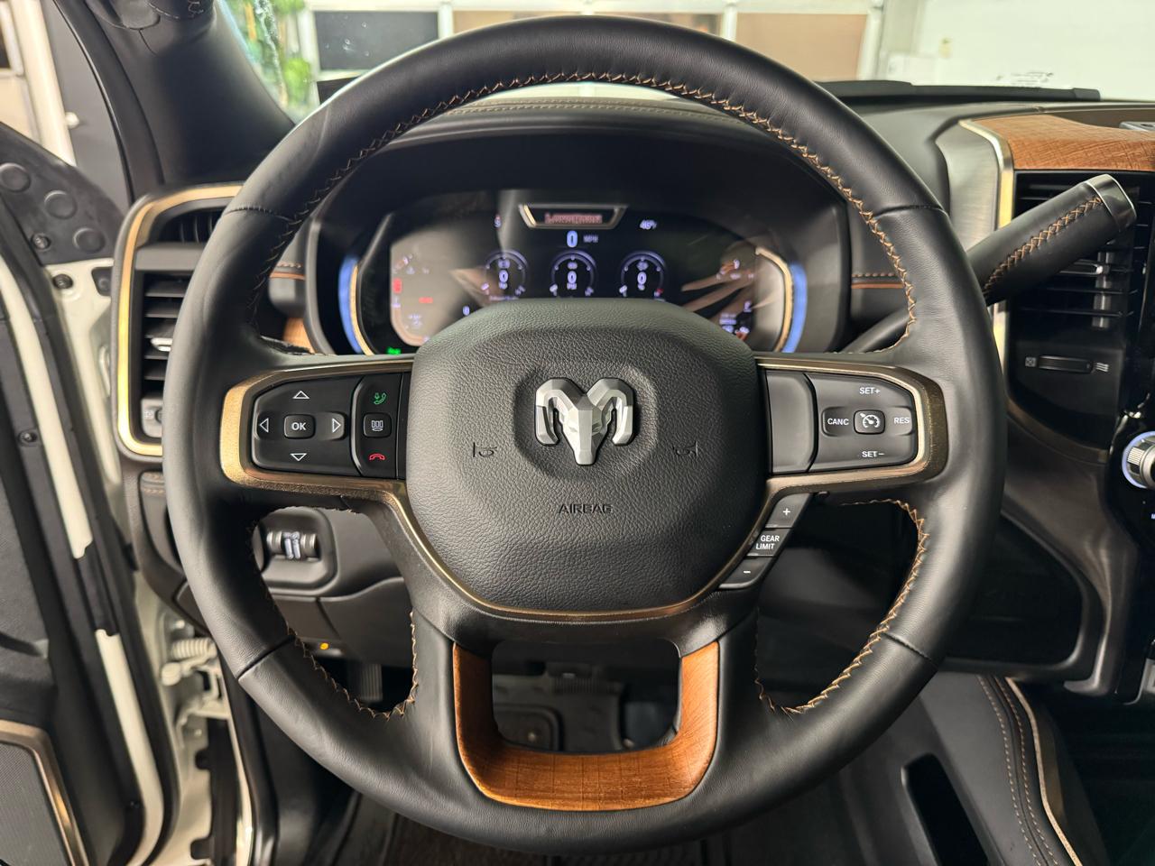 RAM 3500 Limited Longhorn 4x4 Mega Cab 6'4" Box 2024