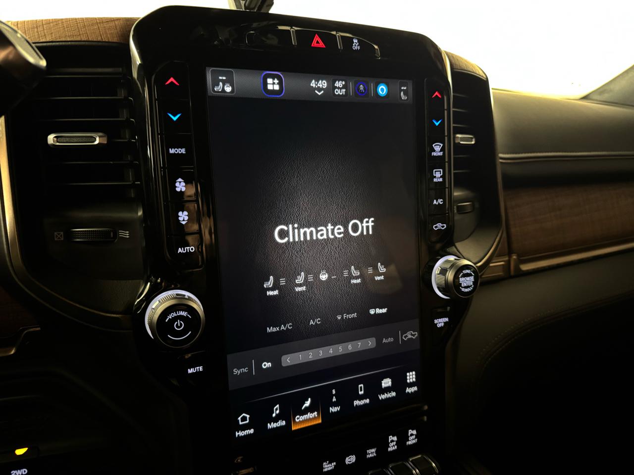 RAM 3500 Limited Longhorn 4x4 Mega Cab 6'4" Box 2024