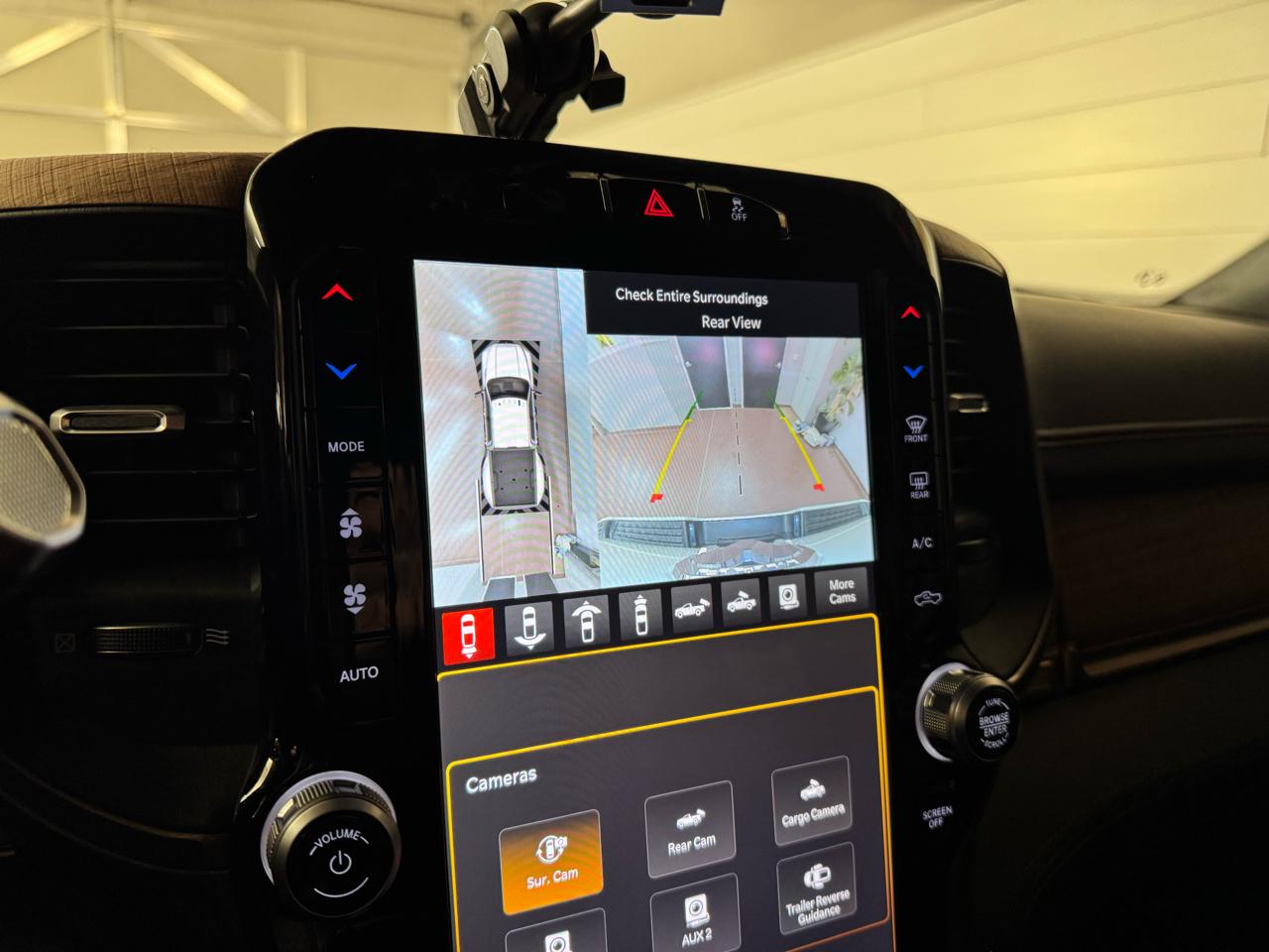 RAM 3500 Limited Longhorn 4x4 Mega Cab 6'4" Box 2024