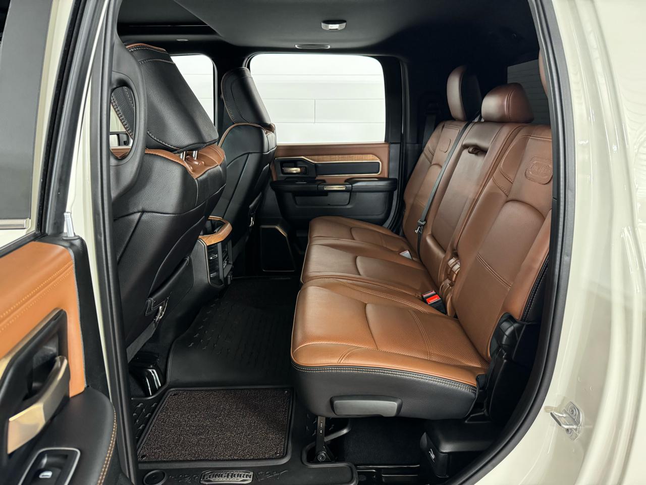 RAM 3500 Limited Longhorn 4x4 Mega Cab 6'4" Box 2024