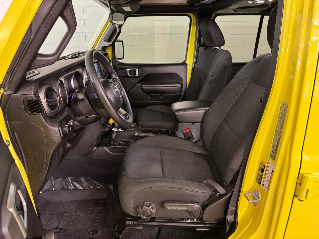 Jeep Wrangler Unlimited Sport 4x4 2022