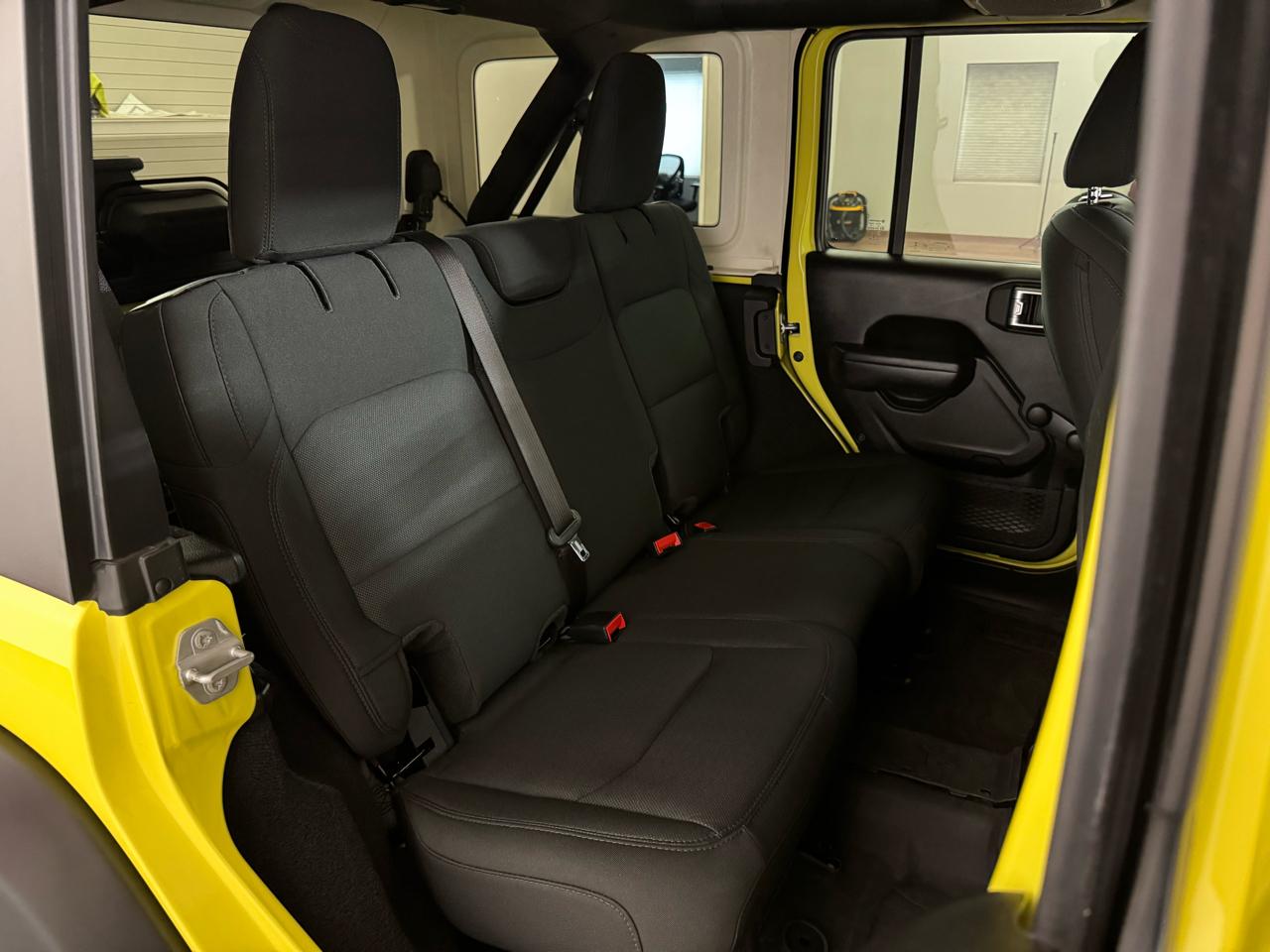 Jeep Wrangler Unlimited Sport 4x4 2022