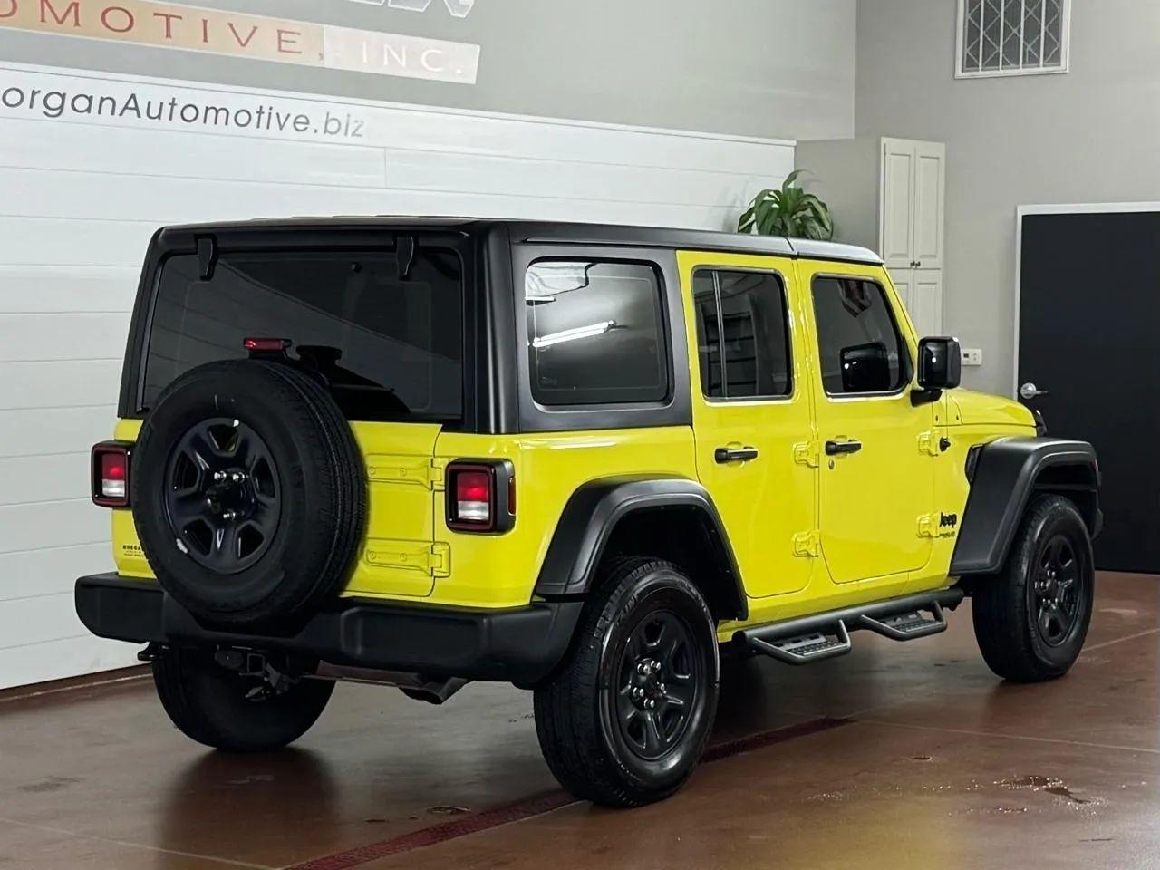 Jeep Wrangler Unlimited Sport 4x4 2022