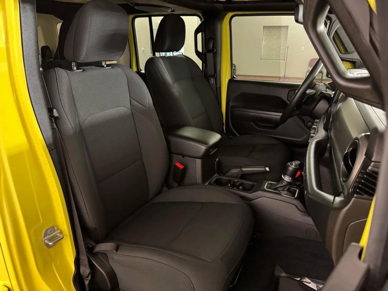 Jeep Wrangler Unlimited Sport 4x4 2022