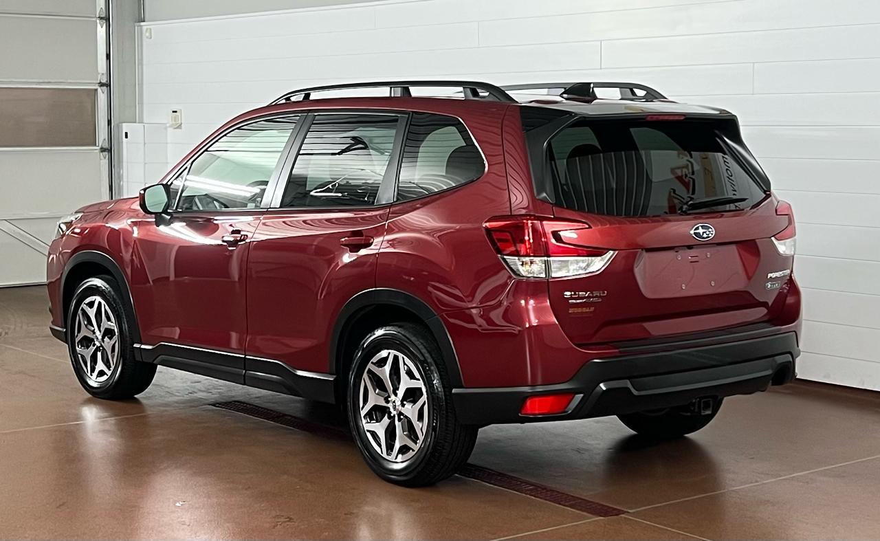 Subaru Forester Premium AWD 2024