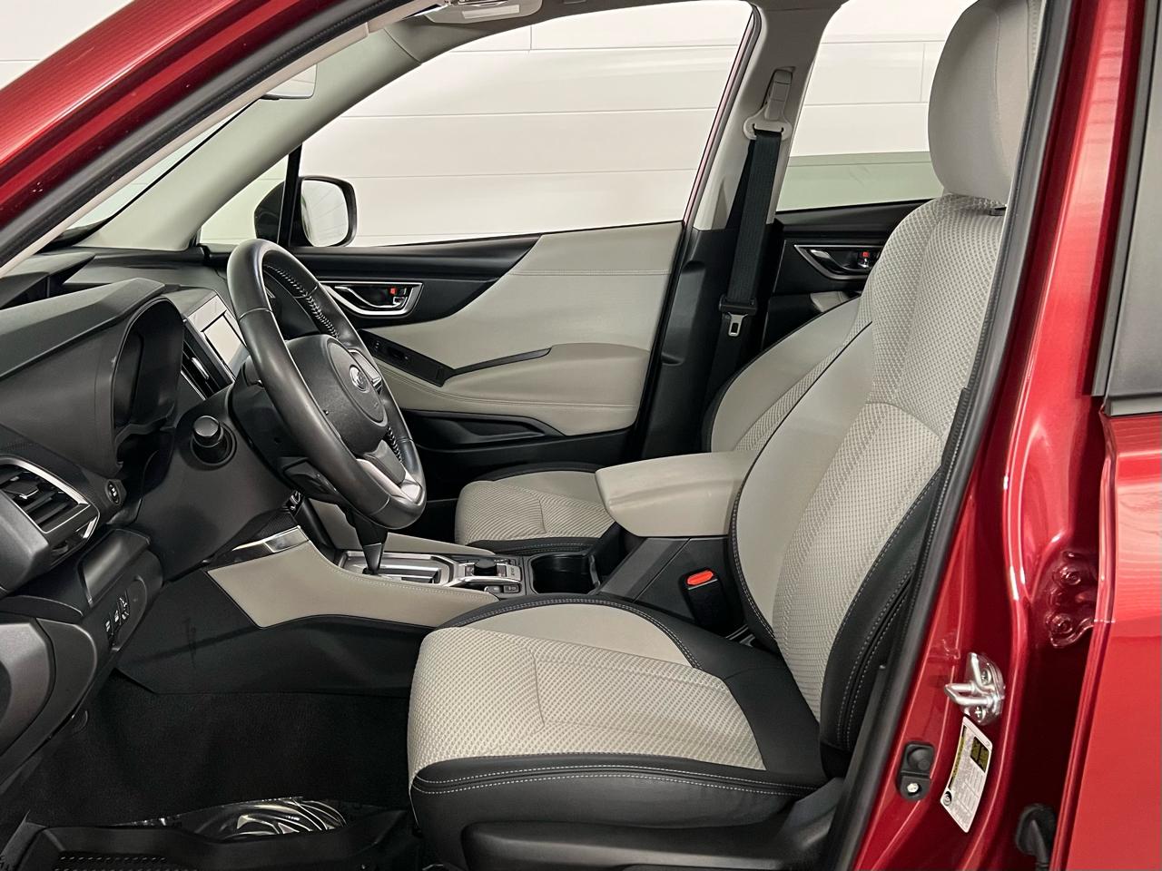 Subaru Forester Premium AWD 2024