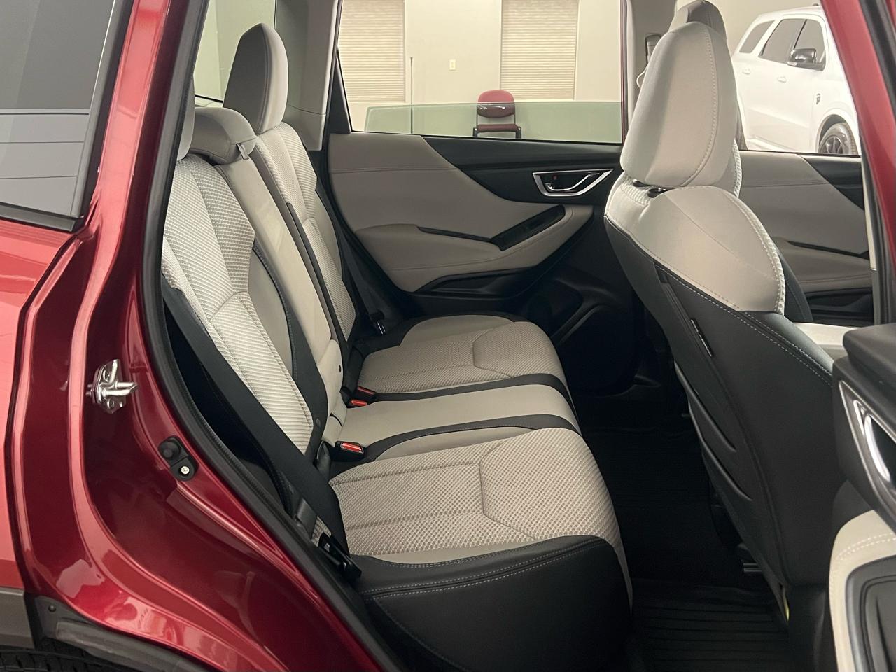 Subaru Forester Premium AWD 2024