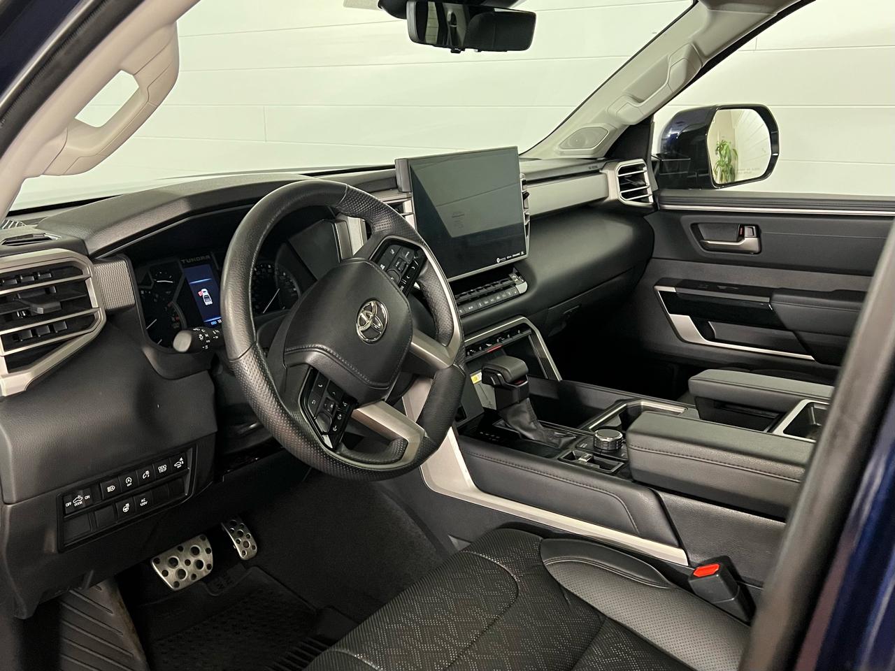 Toyota Tundra Limited CrewMax 4WD 2023