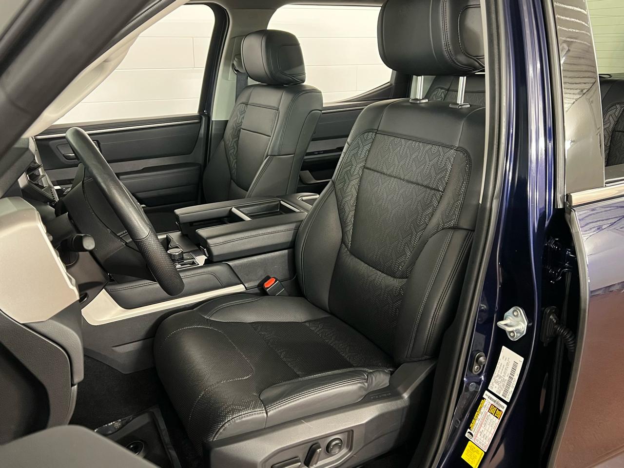 Toyota Tundra Limited CrewMax 4WD 2023