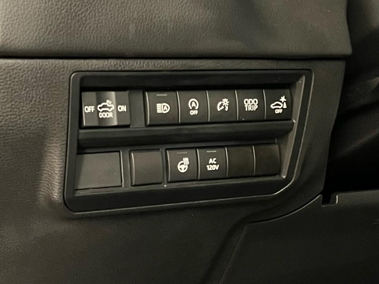 Toyota Tundra Limited CrewMax 4WD 2023