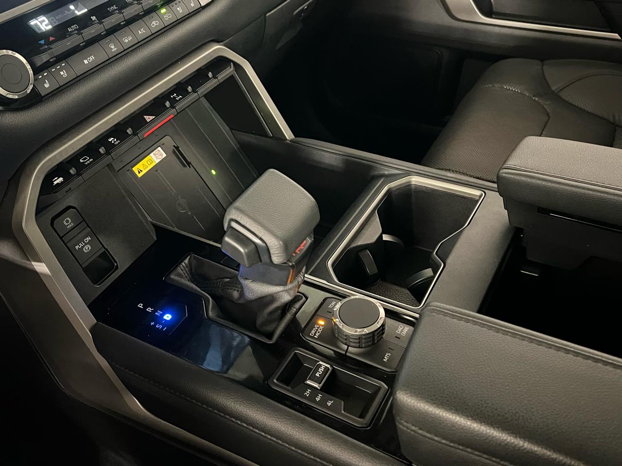 Toyota Tundra Limited CrewMax 4WD 2023