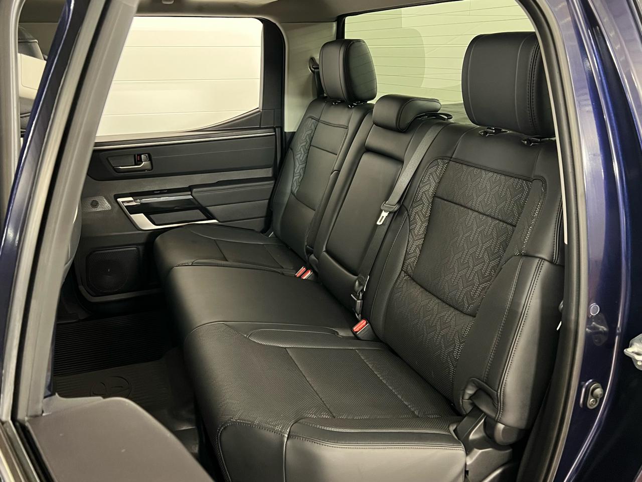 Toyota Tundra Limited CrewMax 4WD 2023