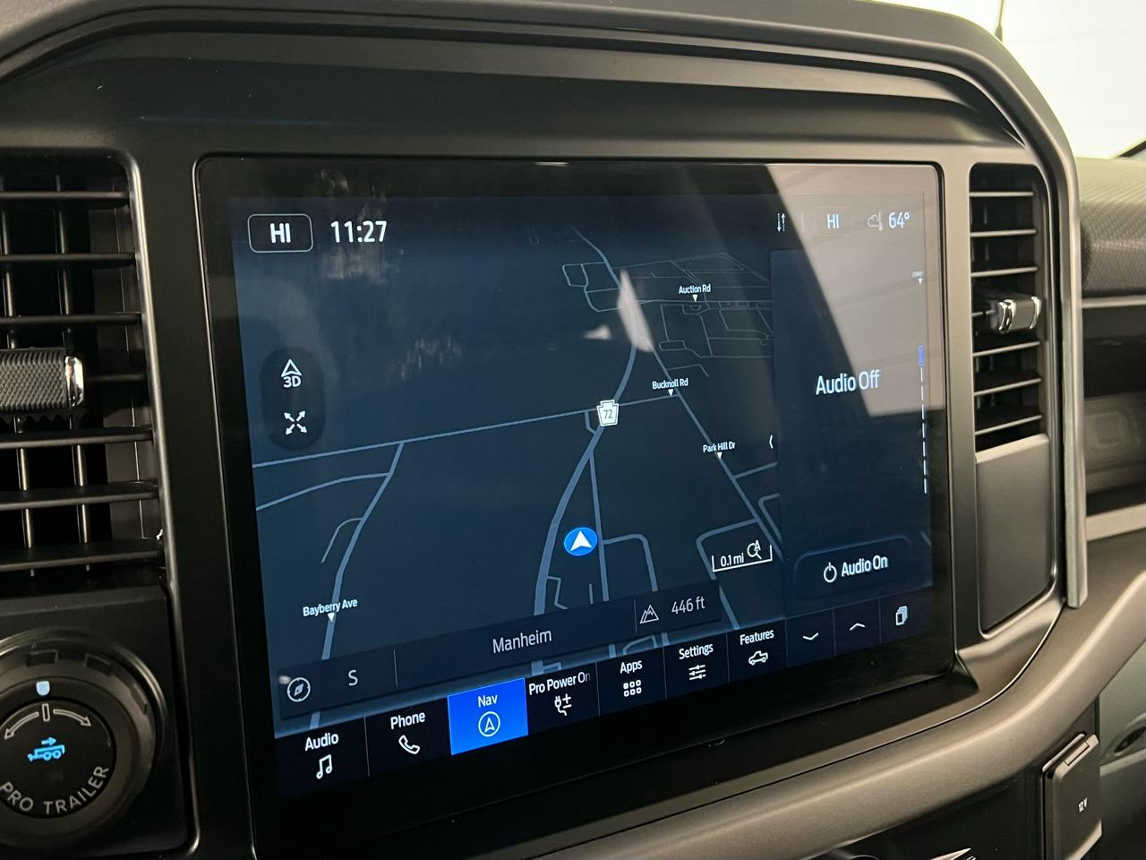 Ford F-150 Lightning  2025