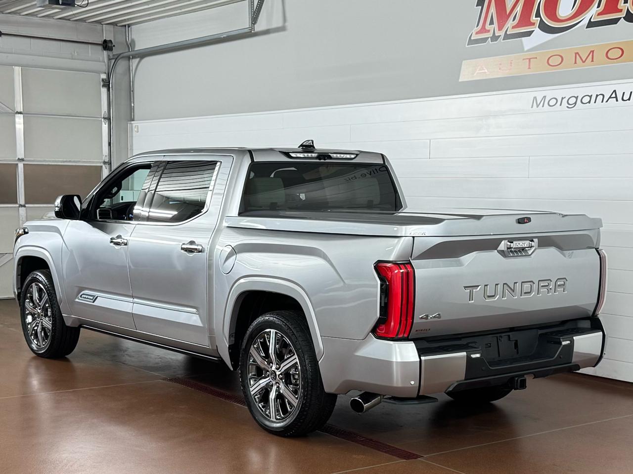 Toyota Tundra Capstone CrewMax 4WD Hybrid 2023