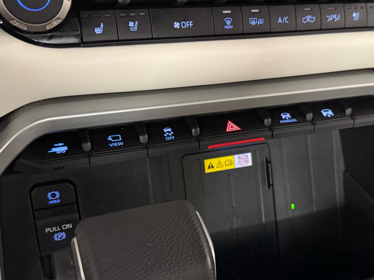 Toyota Tundra Capstone CrewMax 4WD Hybrid 2023