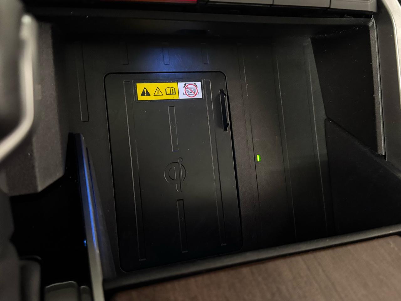 Toyota Tundra Capstone CrewMax 4WD Hybrid 2023