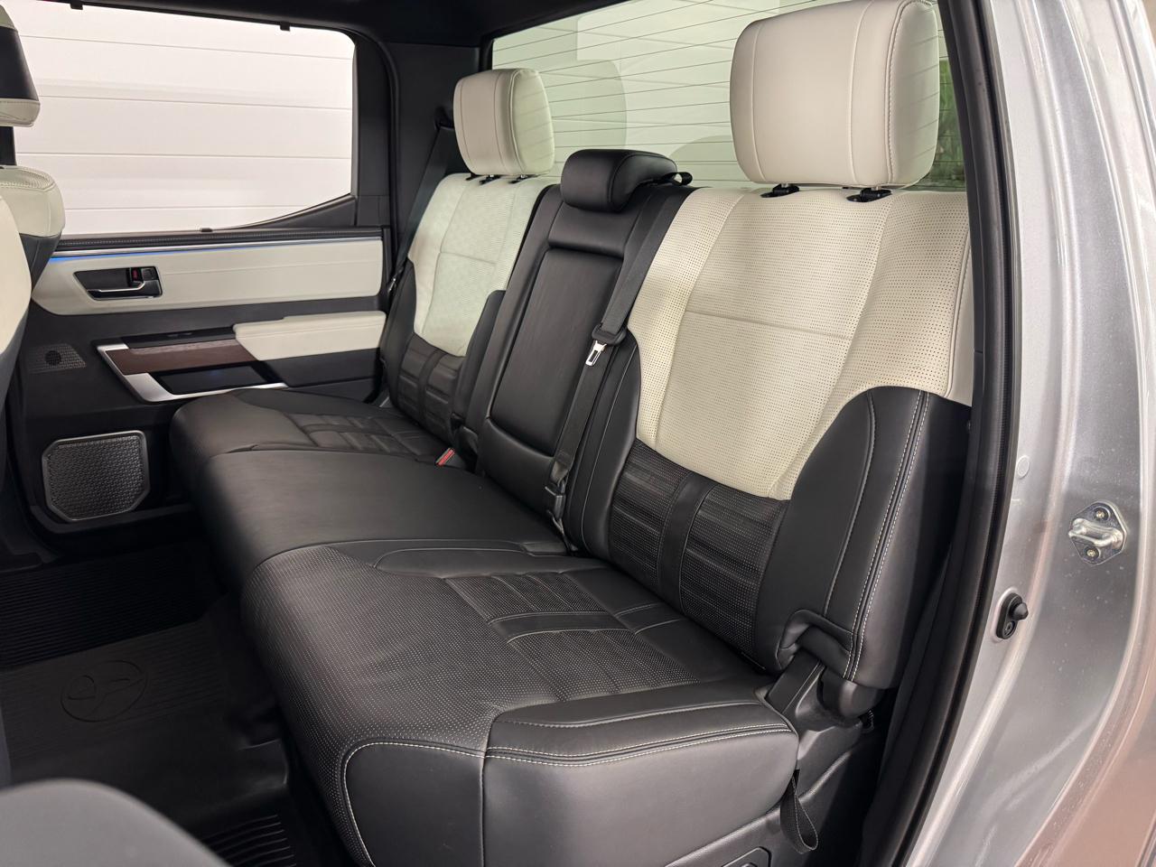 Toyota Tundra Capstone CrewMax 4WD Hybrid 2023