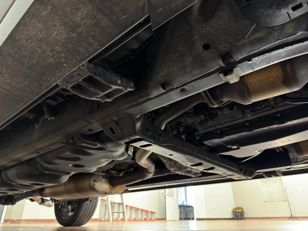 Toyota Tundra Capstone CrewMax 4WD Hybrid 2023