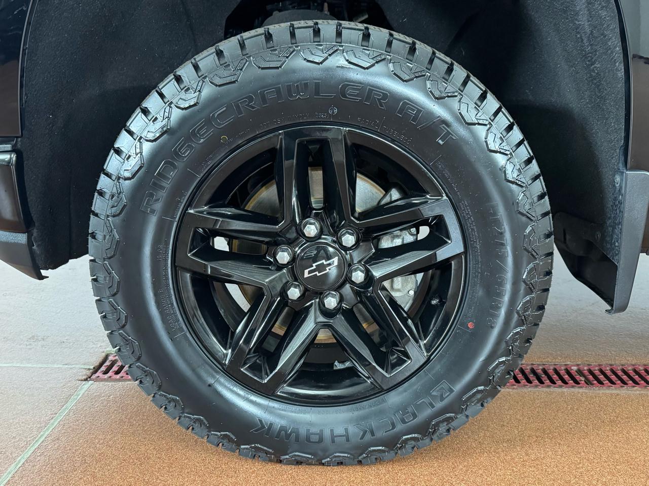 Chevrolet Silverado 1500 LT Trail Boss Crew Cab 4WD 2019
