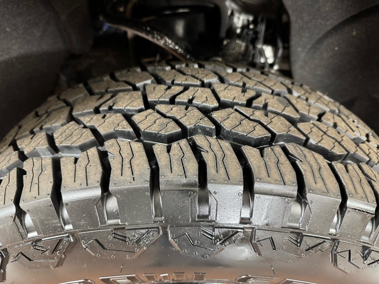 Chevrolet Silverado 1500 LT Trail Boss Crew Cab 4WD 2019