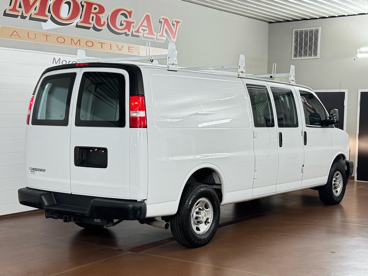 Chevrolet Express  2022