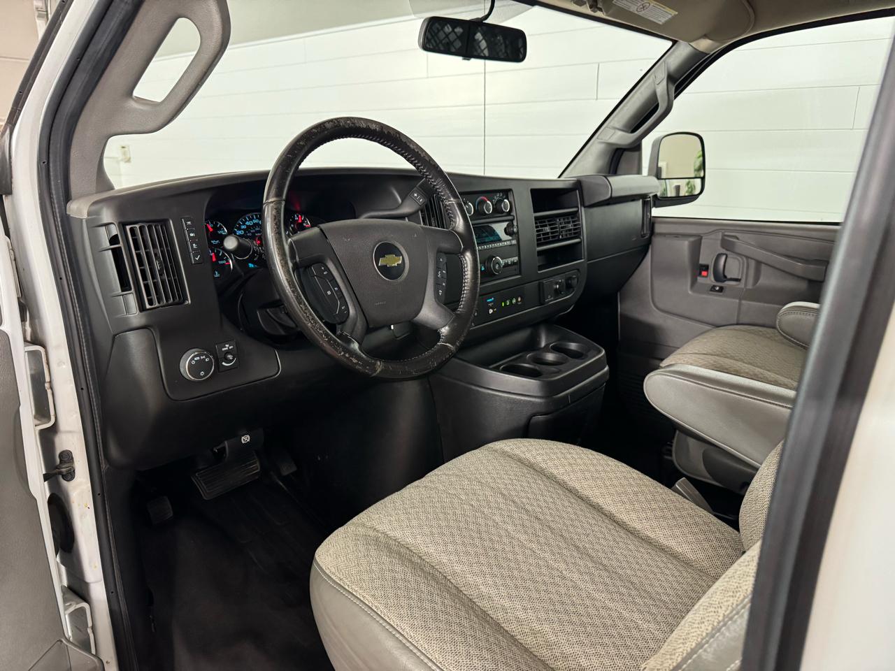 Chevrolet Express  2022