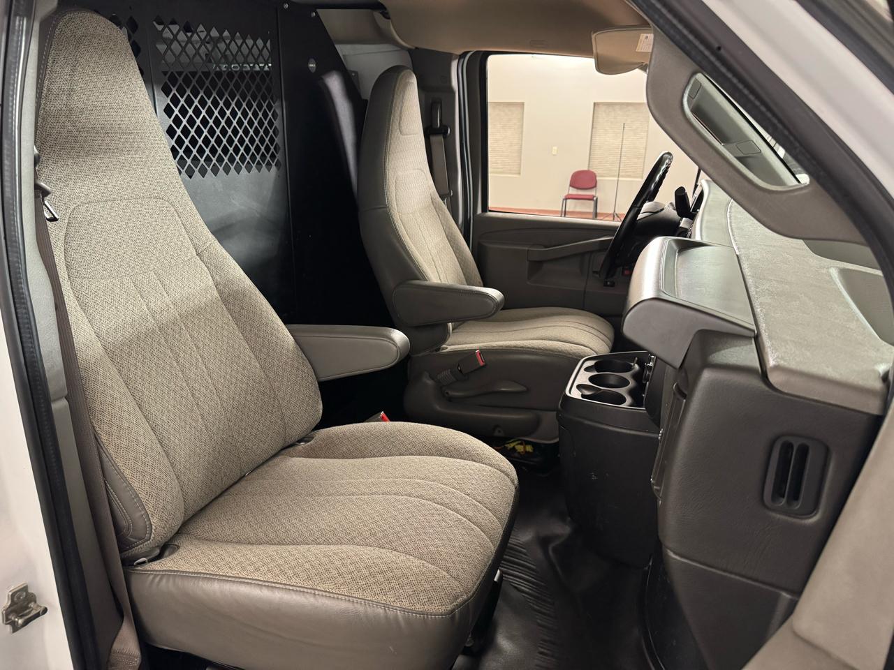 Chevrolet Express  2022