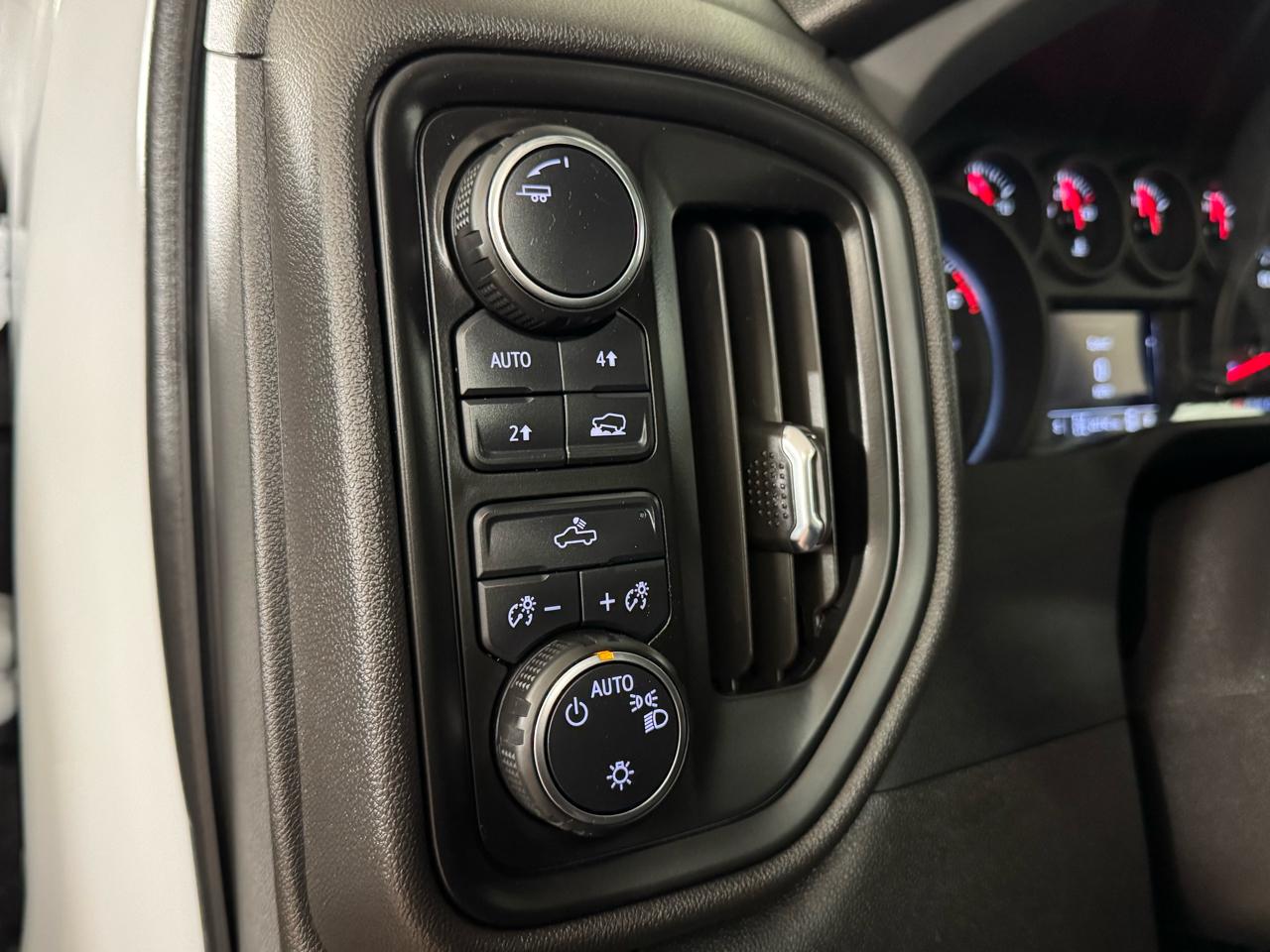 Chevrolet Silverado 1500 Work Truck 4WD 2024