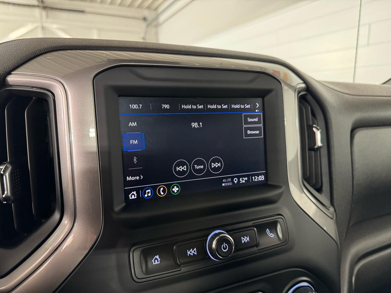 Chevrolet Silverado 1500 Work Truck 4WD 2024