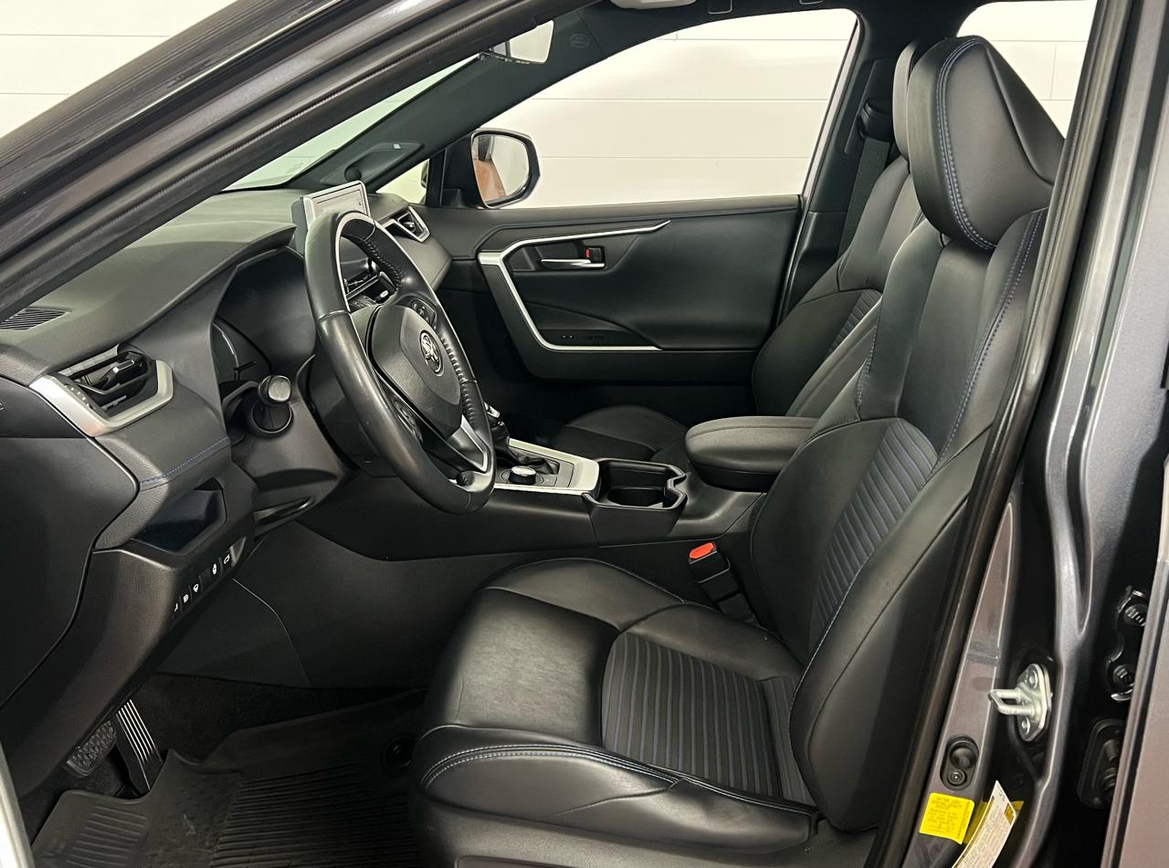 Toyota RAV4 Hybrid  2020