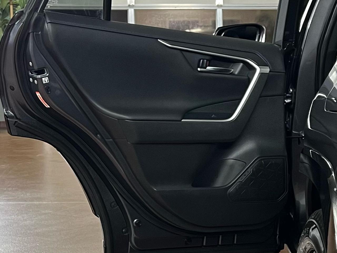 Toyota RAV4 Hybrid  2020