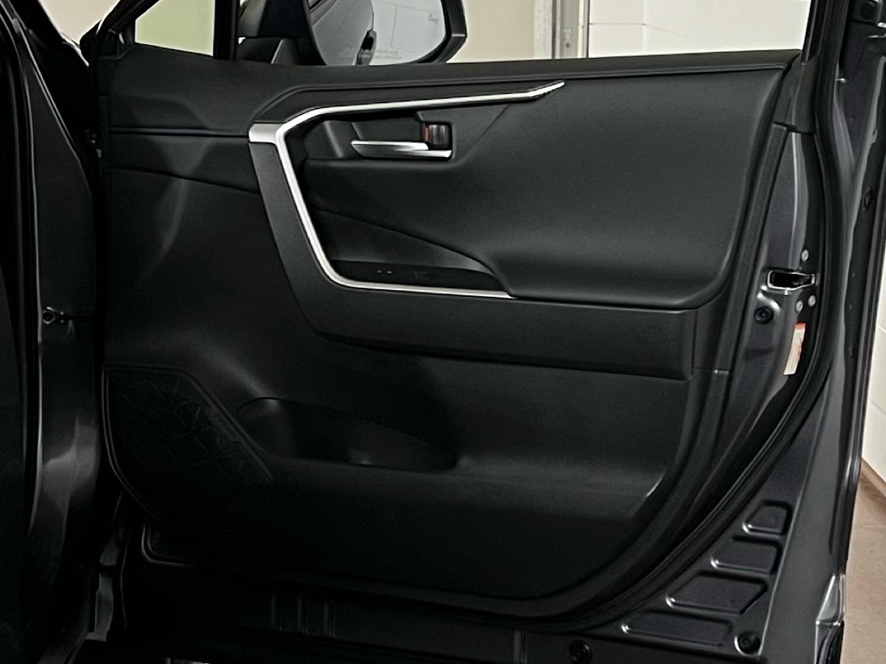 Toyota RAV4 Hybrid  2020