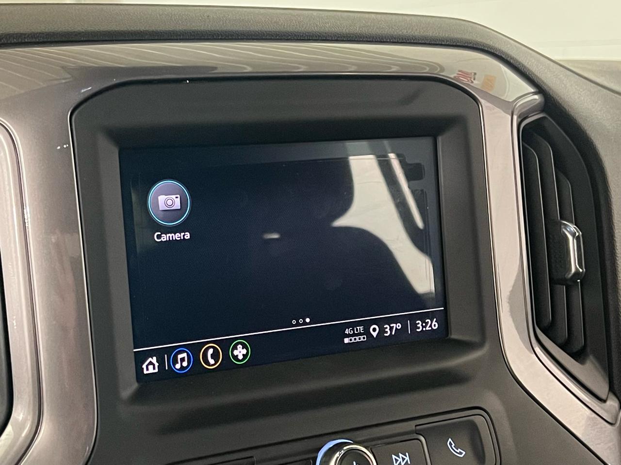 Chevrolet Silverado 1500 Custom Crew Cab 4WD 2023